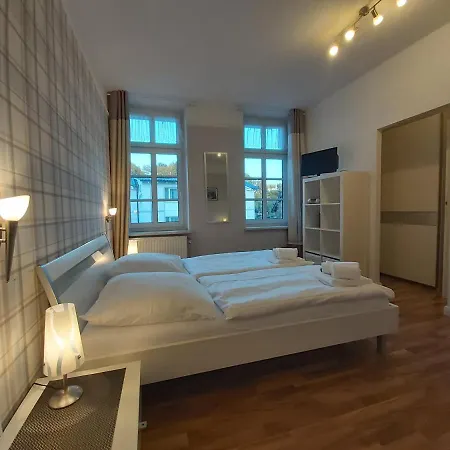 Haus Godewind - Ferienwohnung 6 Апартаменты *
